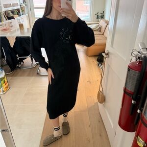 Vintage Sweater Dress with Flower Beaded Embellishment 🖤